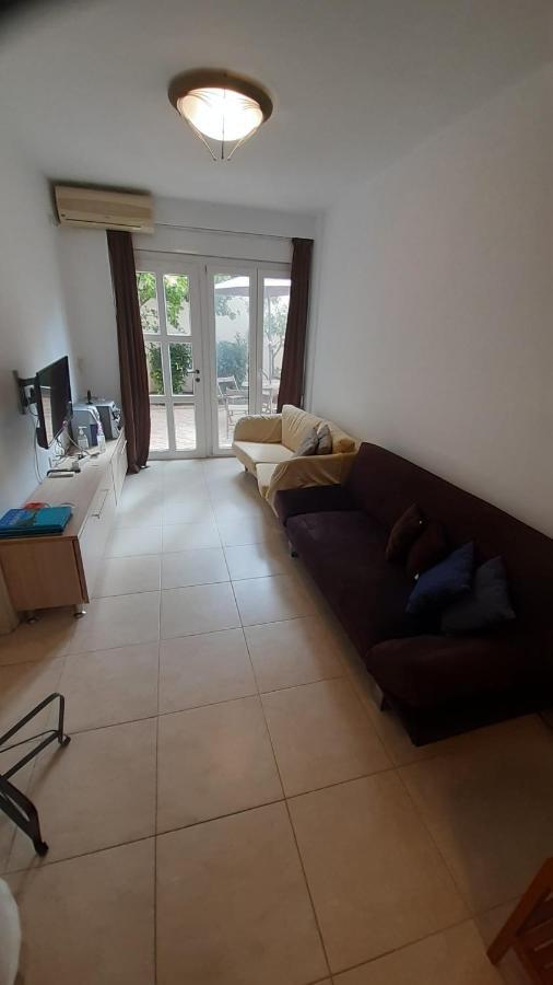 Apartment Maria Louiza Near Airport Artemida (Attica)