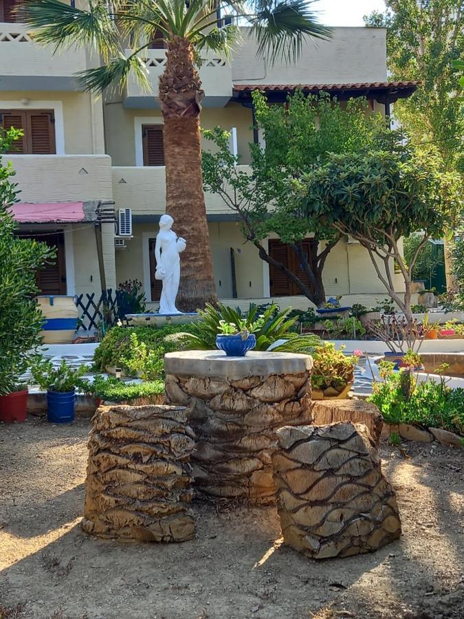 Villa Rena 3* Batsi (Andros)