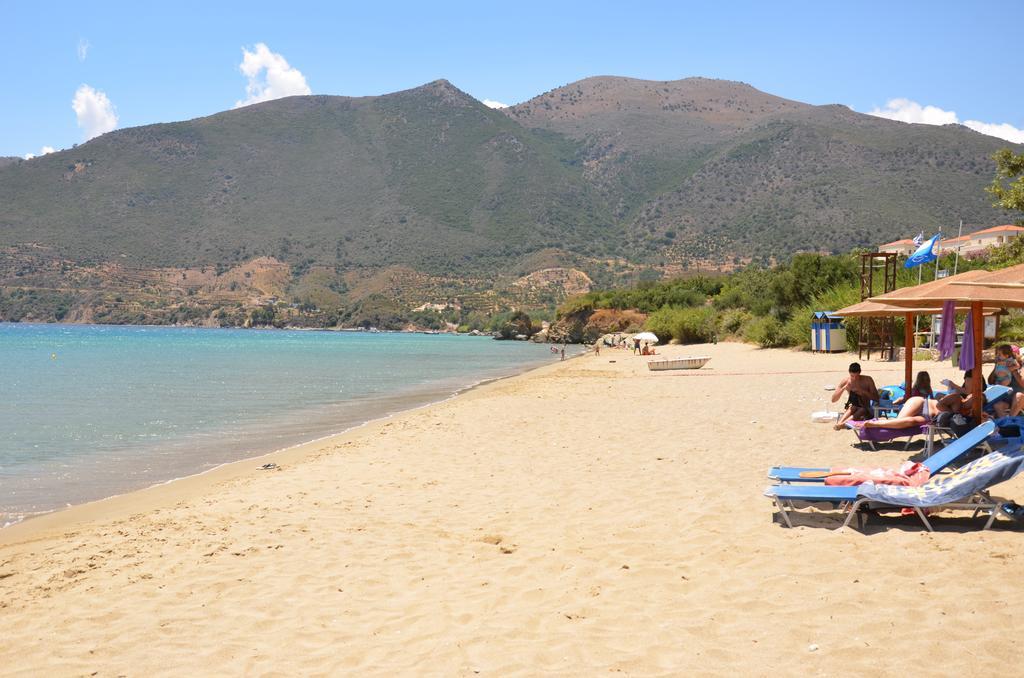 Aparthotel Skoutari Beach