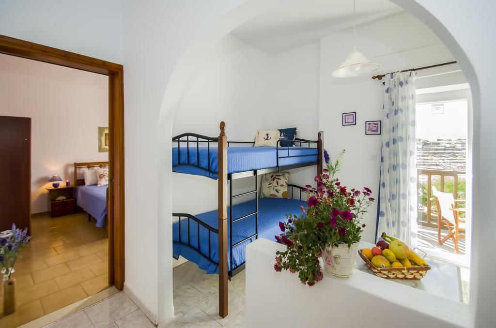 Palaios Guest house *