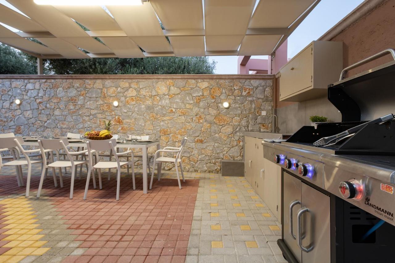 Cypress Village - Lux 5' From * Daratsos