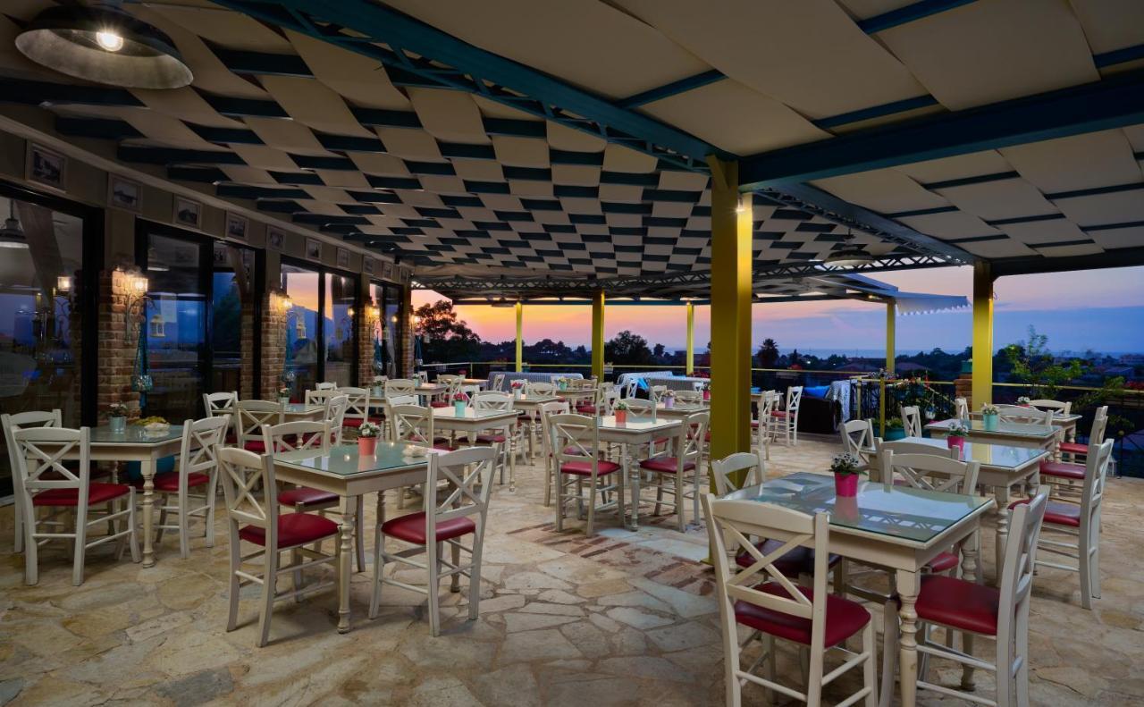 Hotel Kastro Maistro 2*