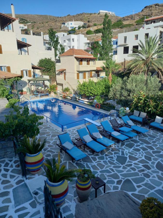 Aparthotel Villa Rena Batsi (Andros)