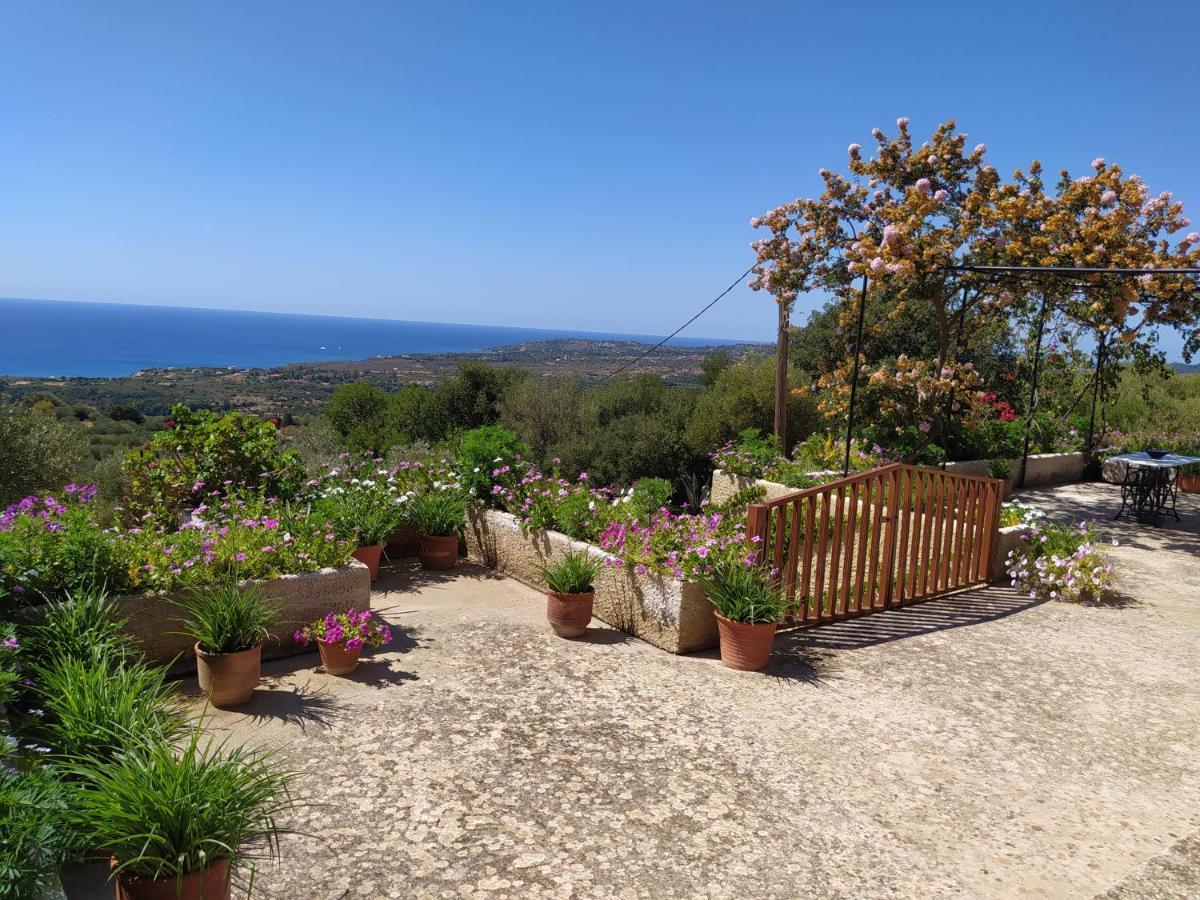 Holiday home Tsapoula Mousata