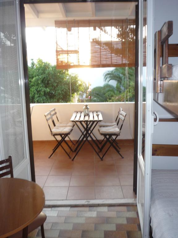 Apanemia Apartment *