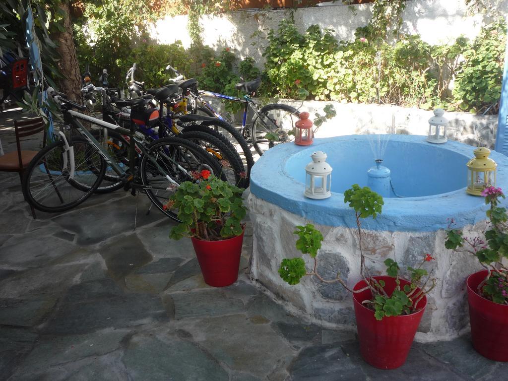 Apanemia Apartment Kini