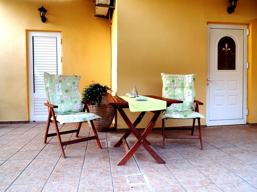 Heliofili Apartment *