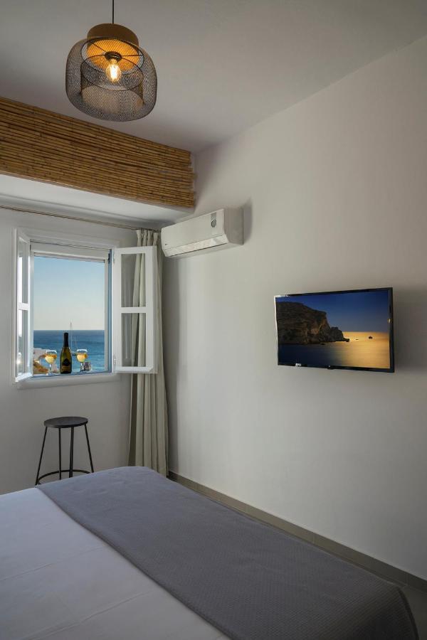 Guest house Perigiali & Folegandros Agali