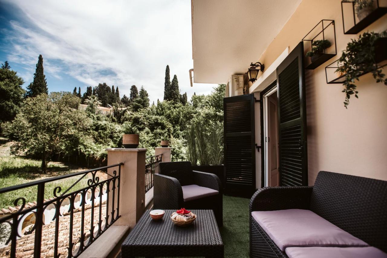Butterfly - Heated Private Pool & Jacuzzi Villa