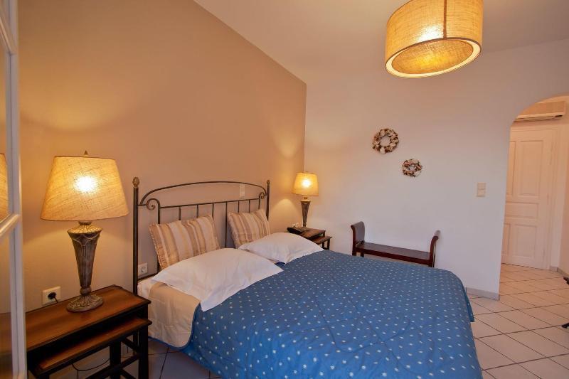 Guest house Delfini Kamares (Sifnos)