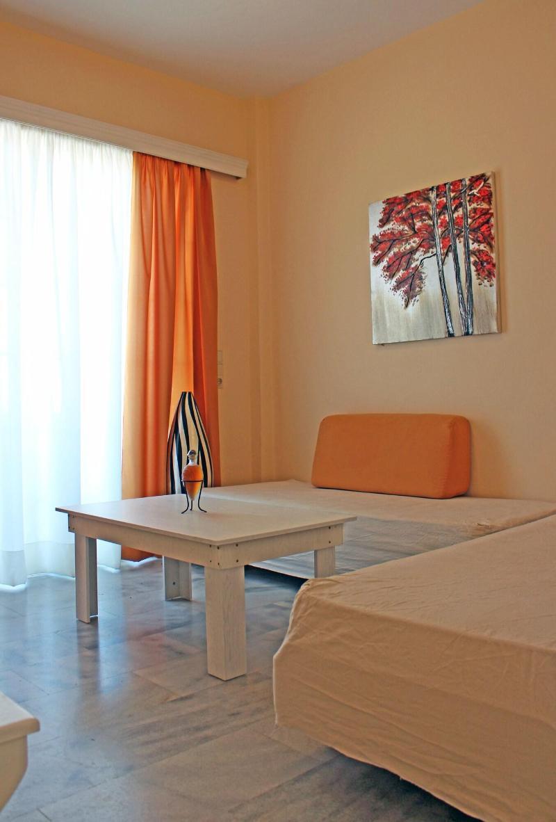Castello Bianco Aparthotel Platanes (Rethymno)