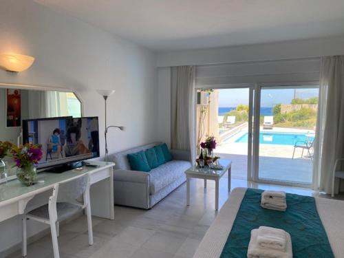 Hotel Rethymno Mare & Water Park 5*