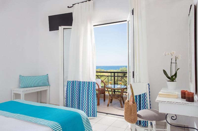 Iris Hotel