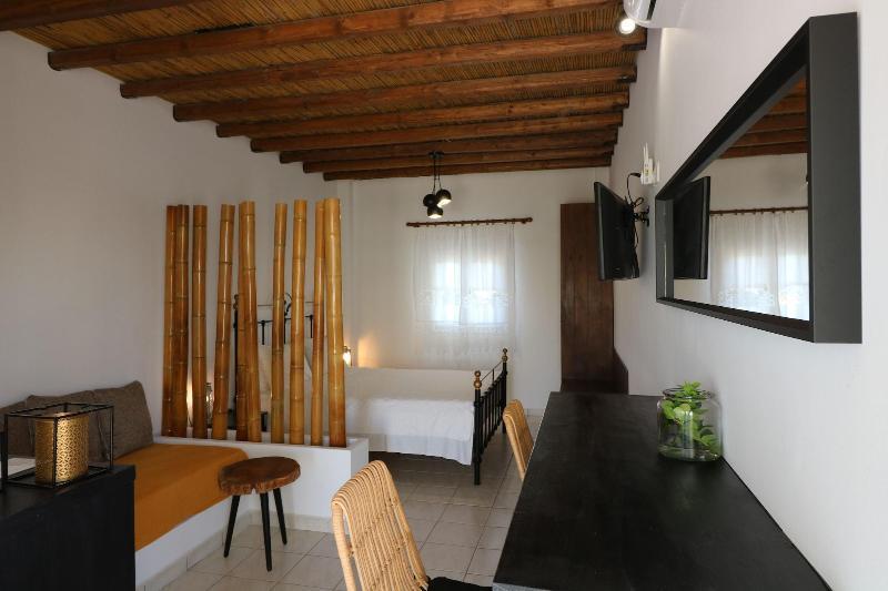 Aparthotel Avra Pahainas Pachaina
