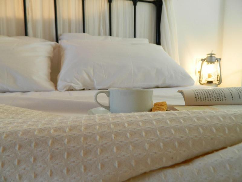 Avra Pahainas Aparthotel 3*