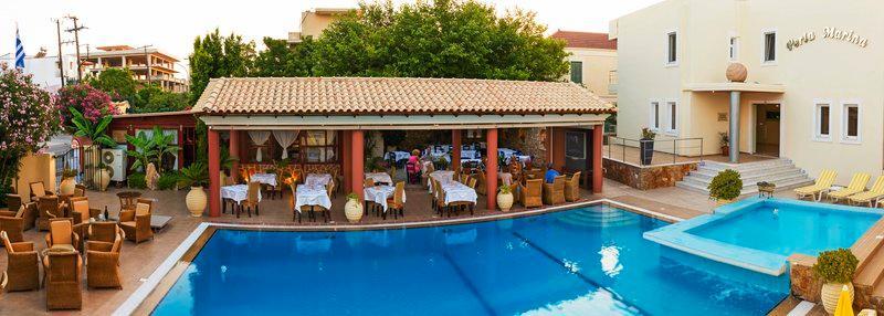 Perla Marina 4*