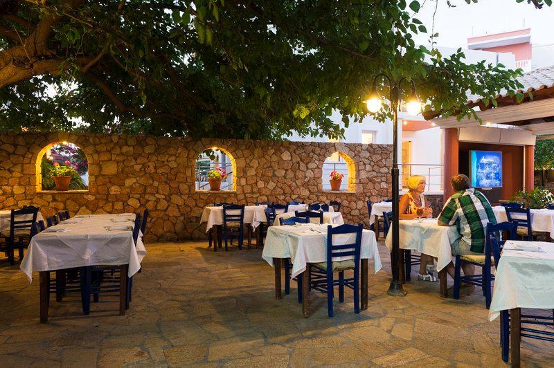 Guest house Perla Marina 4*