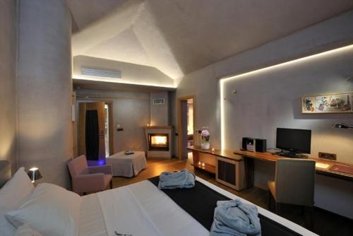 Valeni Boutique & 4*