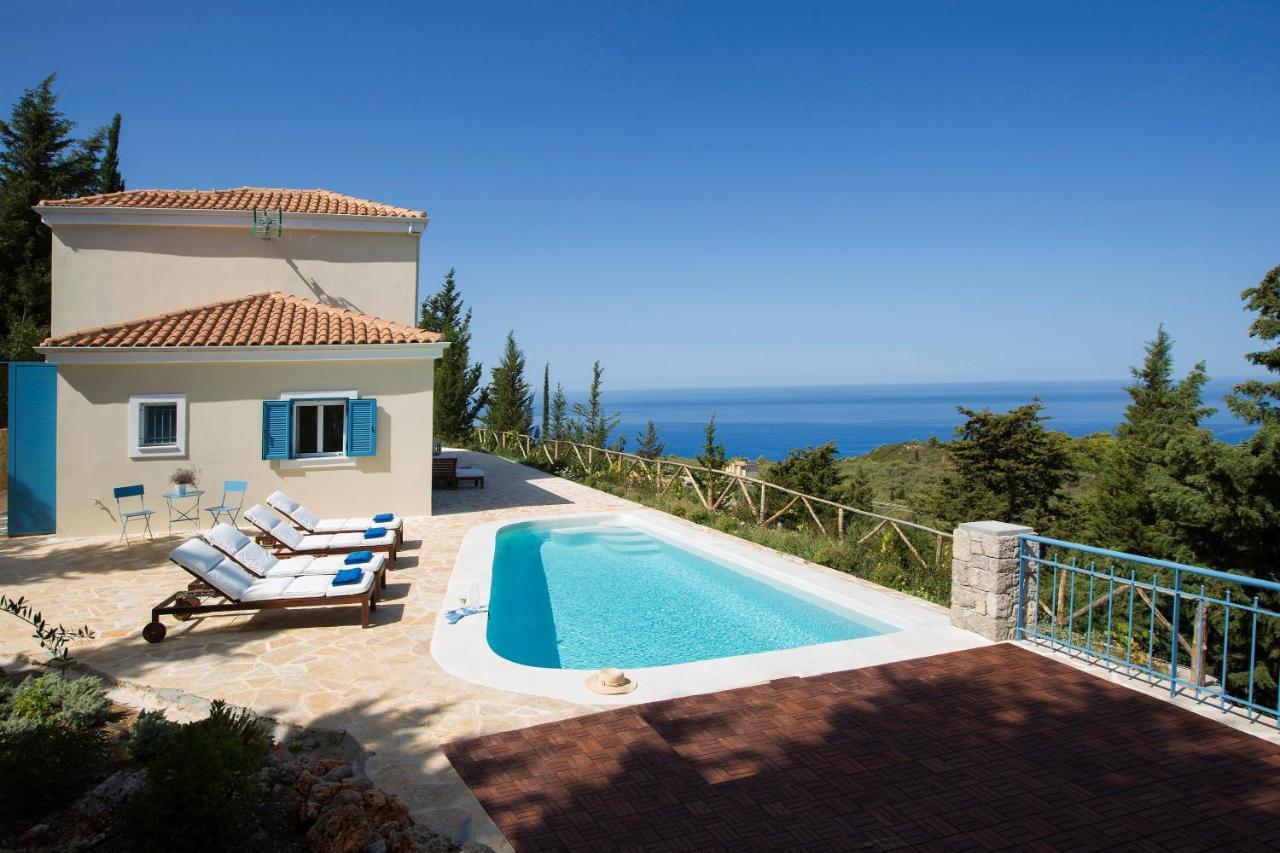 Boo Premium Living Villa Tsoukaladhes
