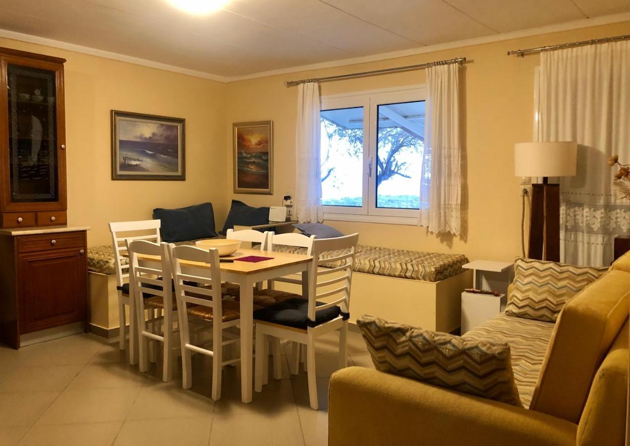 Holiday home Alexander's *