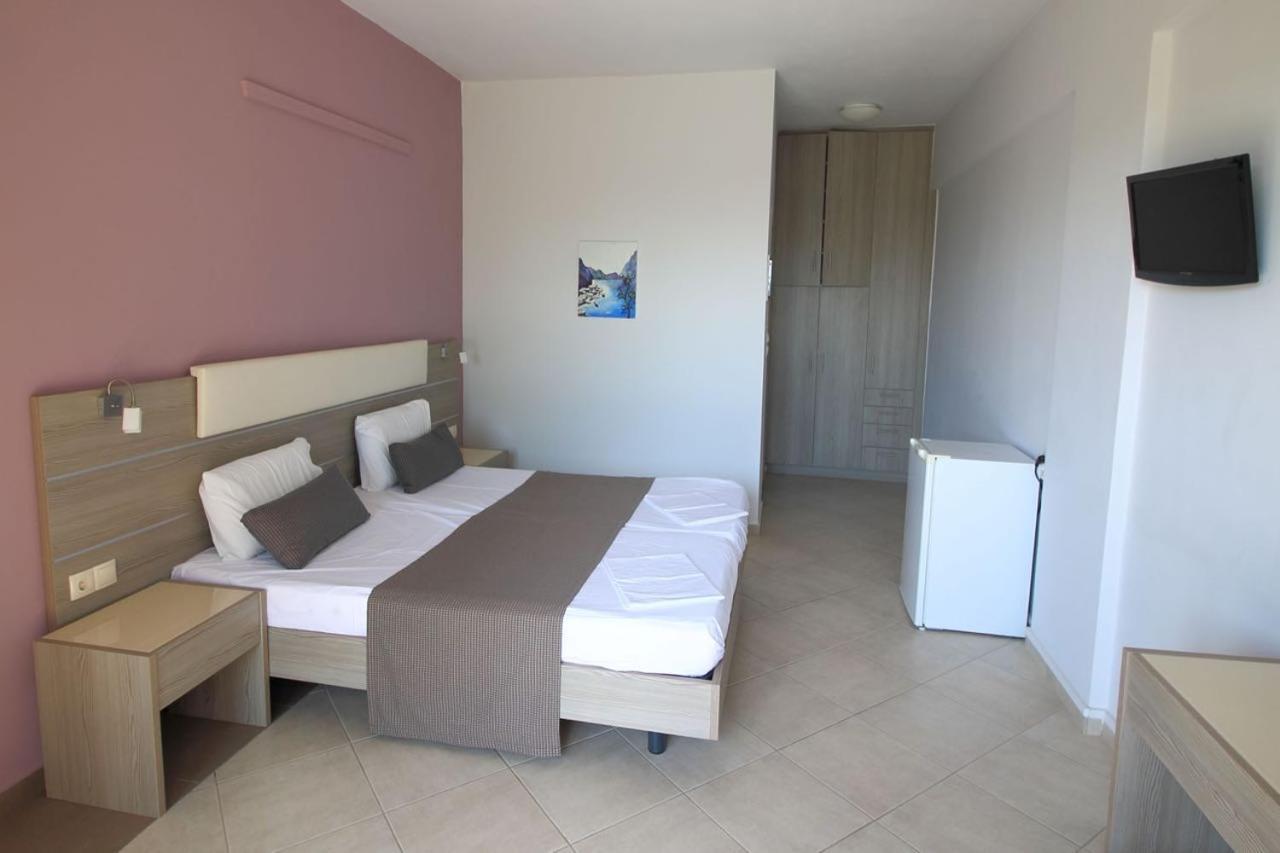 Thalassa House Aparthotel 5*