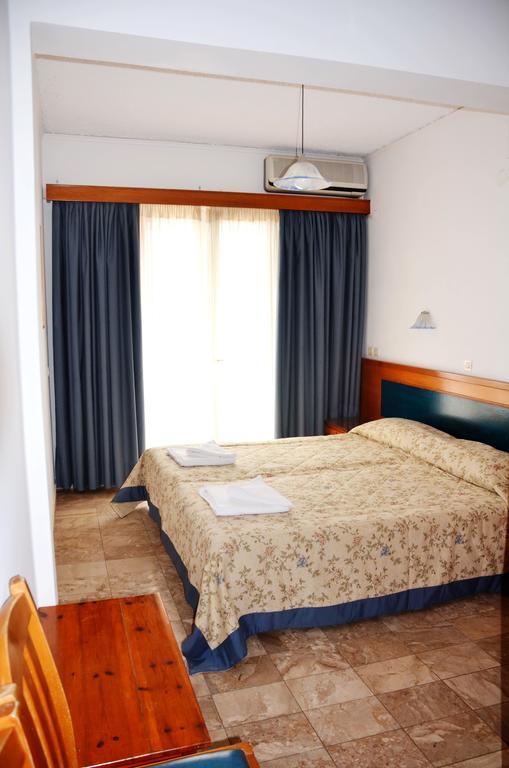 Vicky Ii Hotel