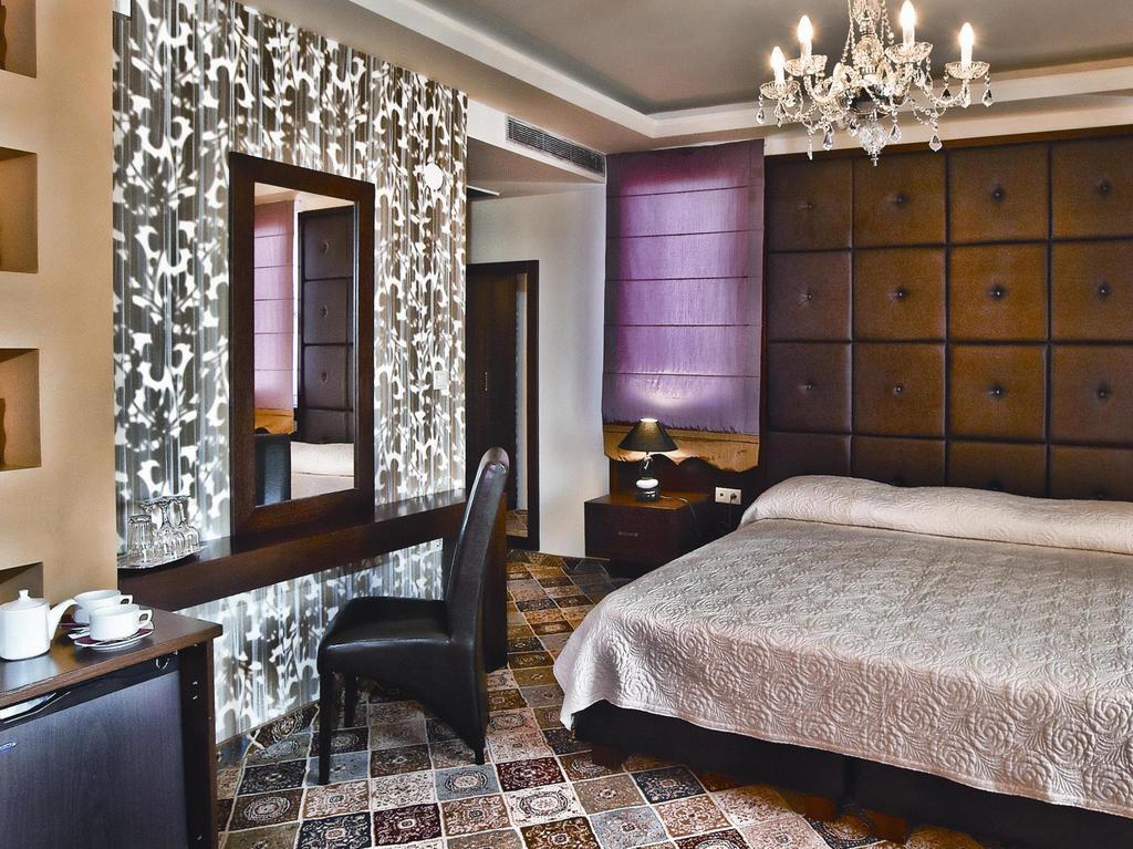 Phaidon & Hotel 3*