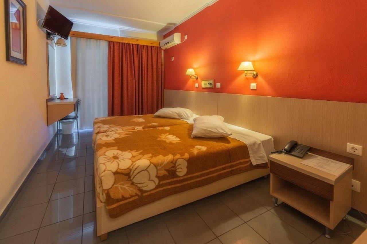 Hotel Dimitris Paritsa