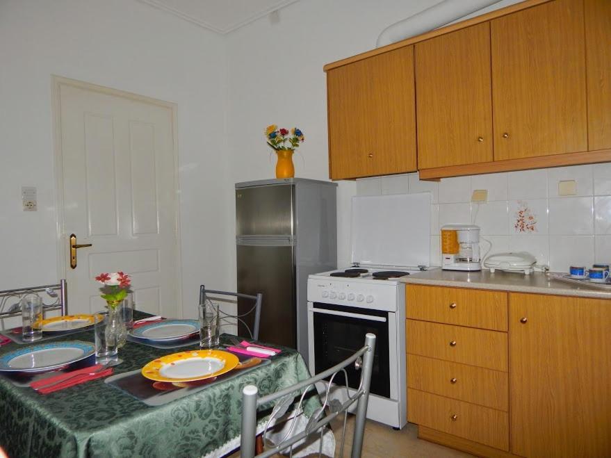 Cozy For 2-5 People-center 1 Tripoli