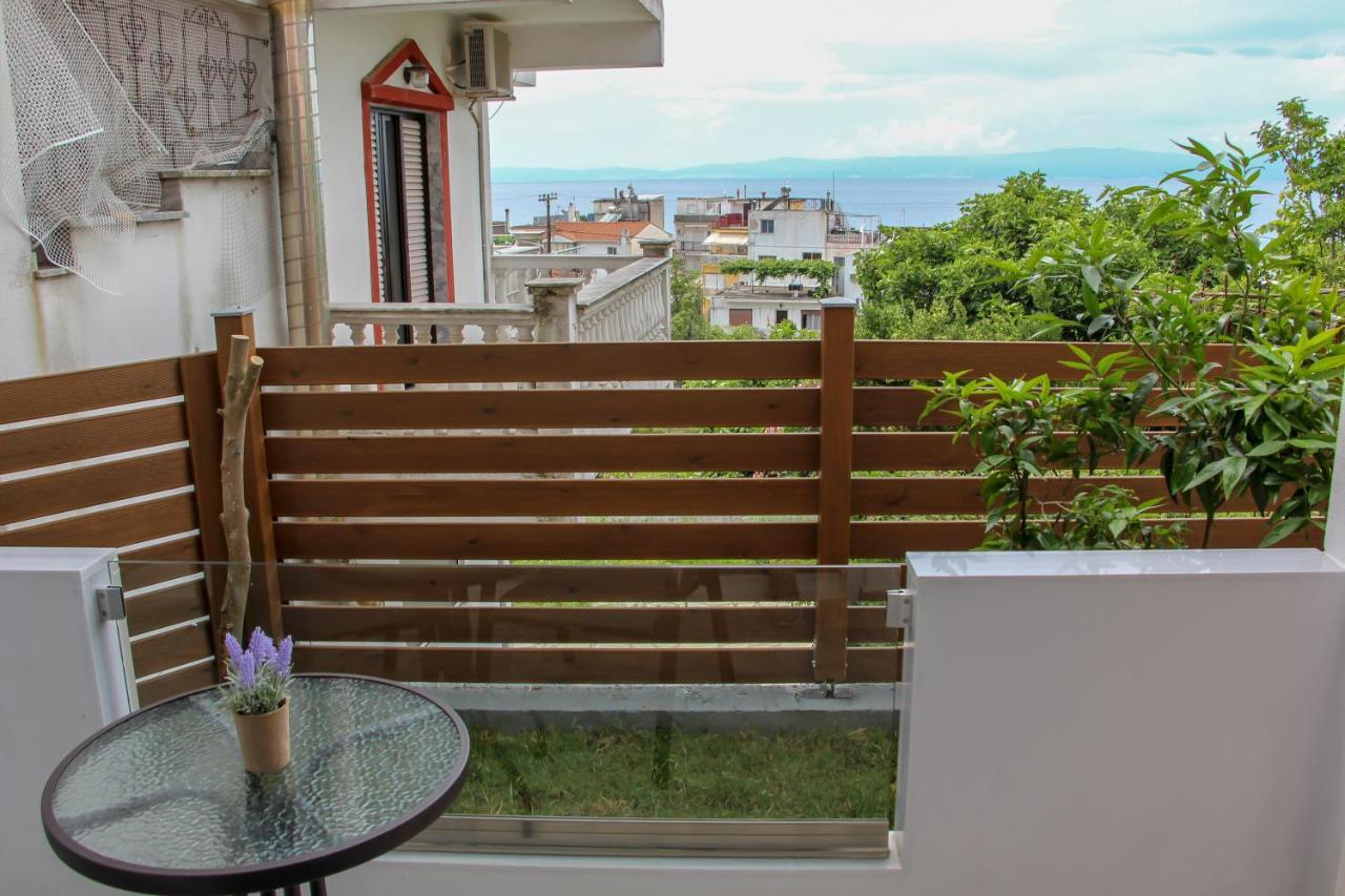 Thea-tro Hotel