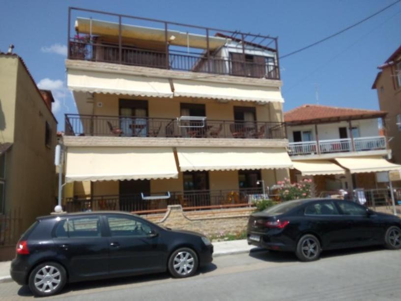 Anthoula House Inn *