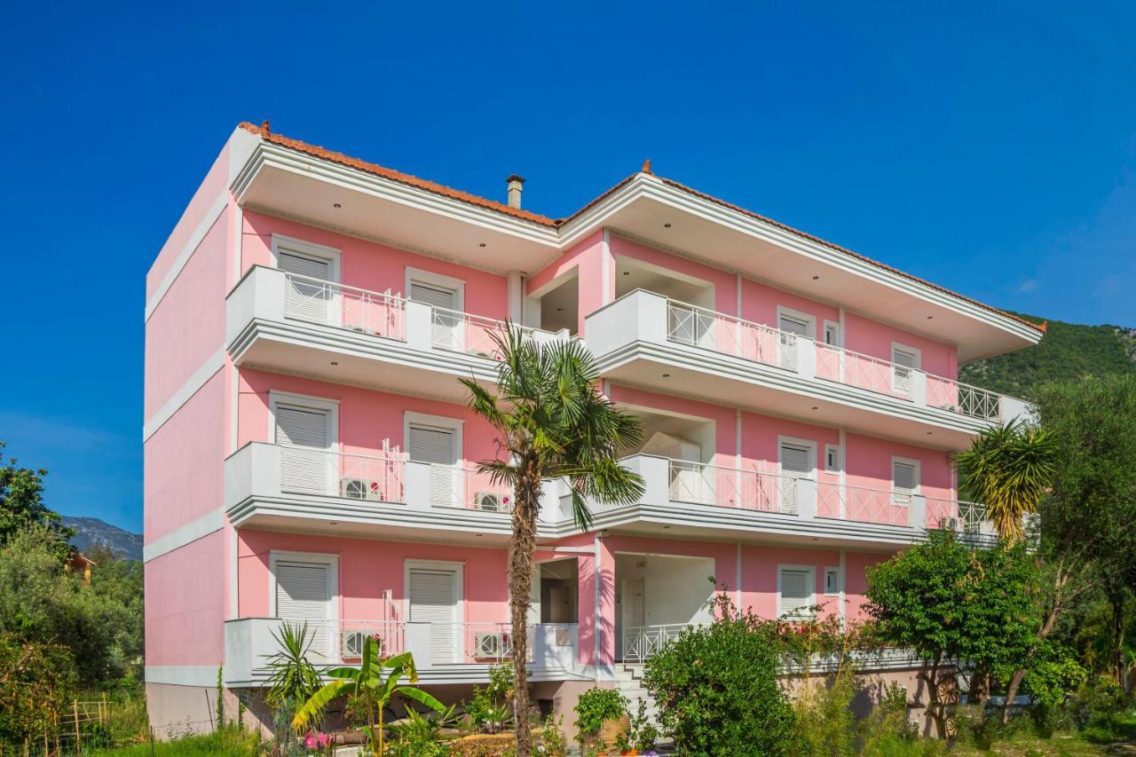 Dionysos Lefkas Aparthotel *
