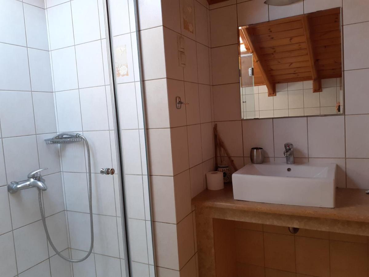 Kritikos Apartment