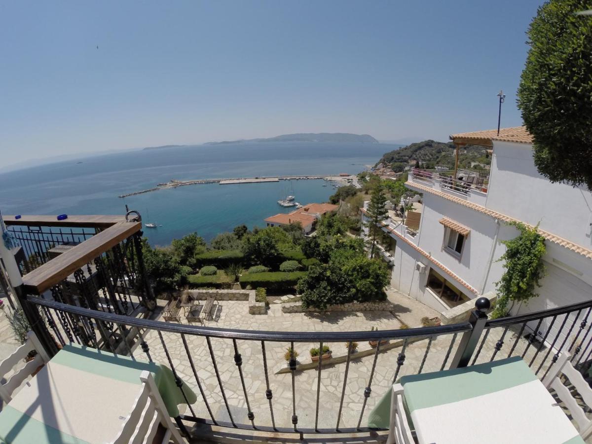 Aegean Wave - Faros Aparthotel Loutraki (Skopelos)