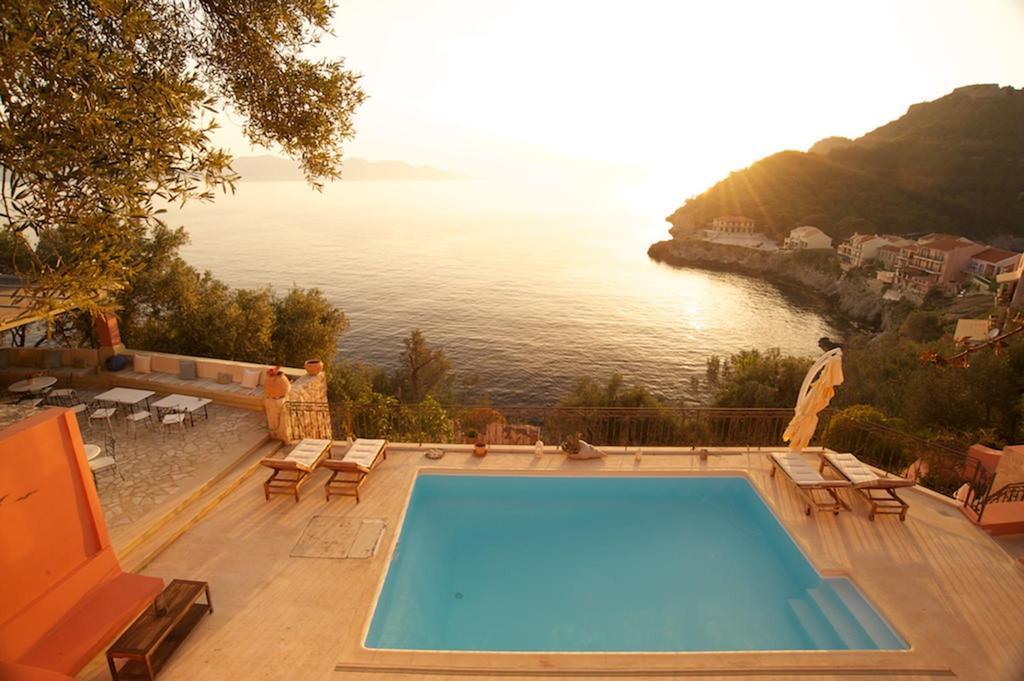 Roi Boutique Guest house Asos
