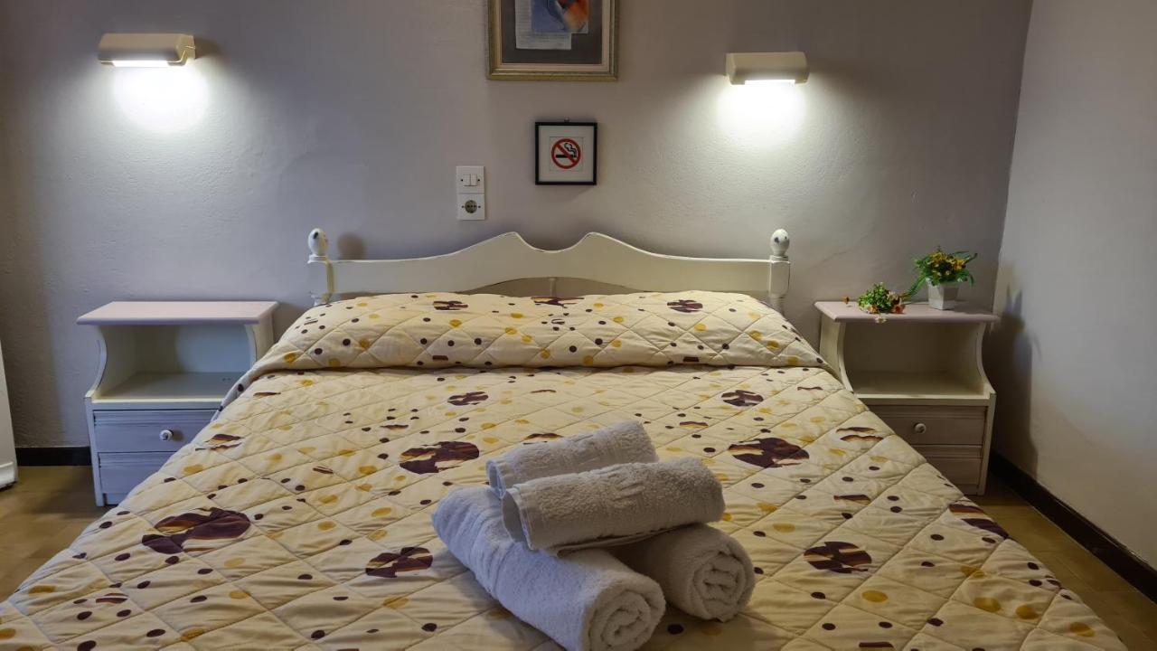 Voula 3* Agios Stefanos Avliotes (Corfu)