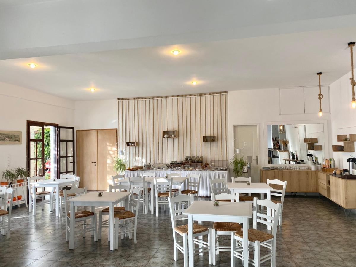Hotel Asteri Livadi (Serifos)