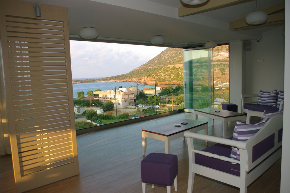 Apartment Manos Palace *