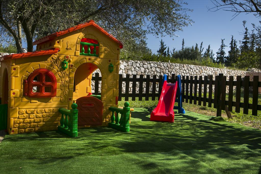 Mirtia Studios