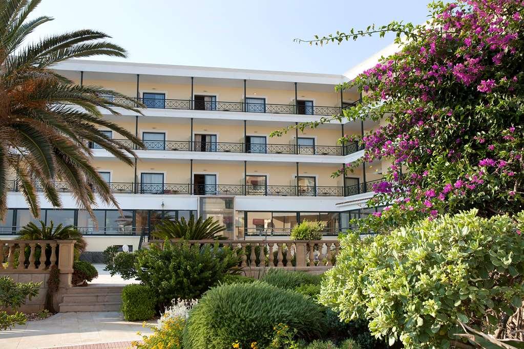 Ramada By Wyndham, Athens Club Attica Riviera Hotel Nea Makri