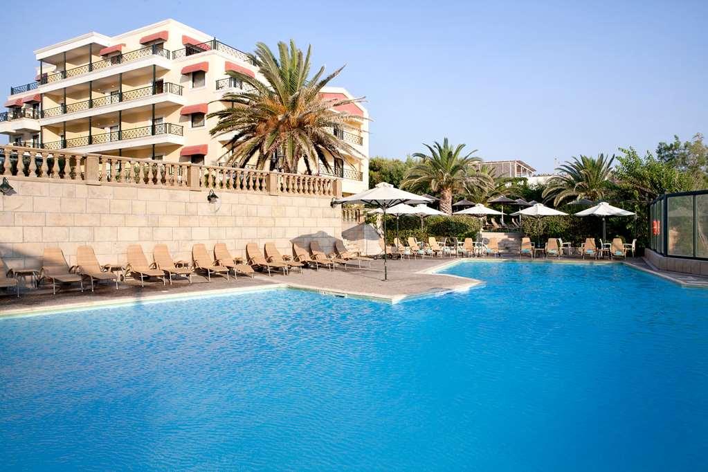 Ramada By Wyndham, Athens Club Attica Riviera 5* Nea Makri