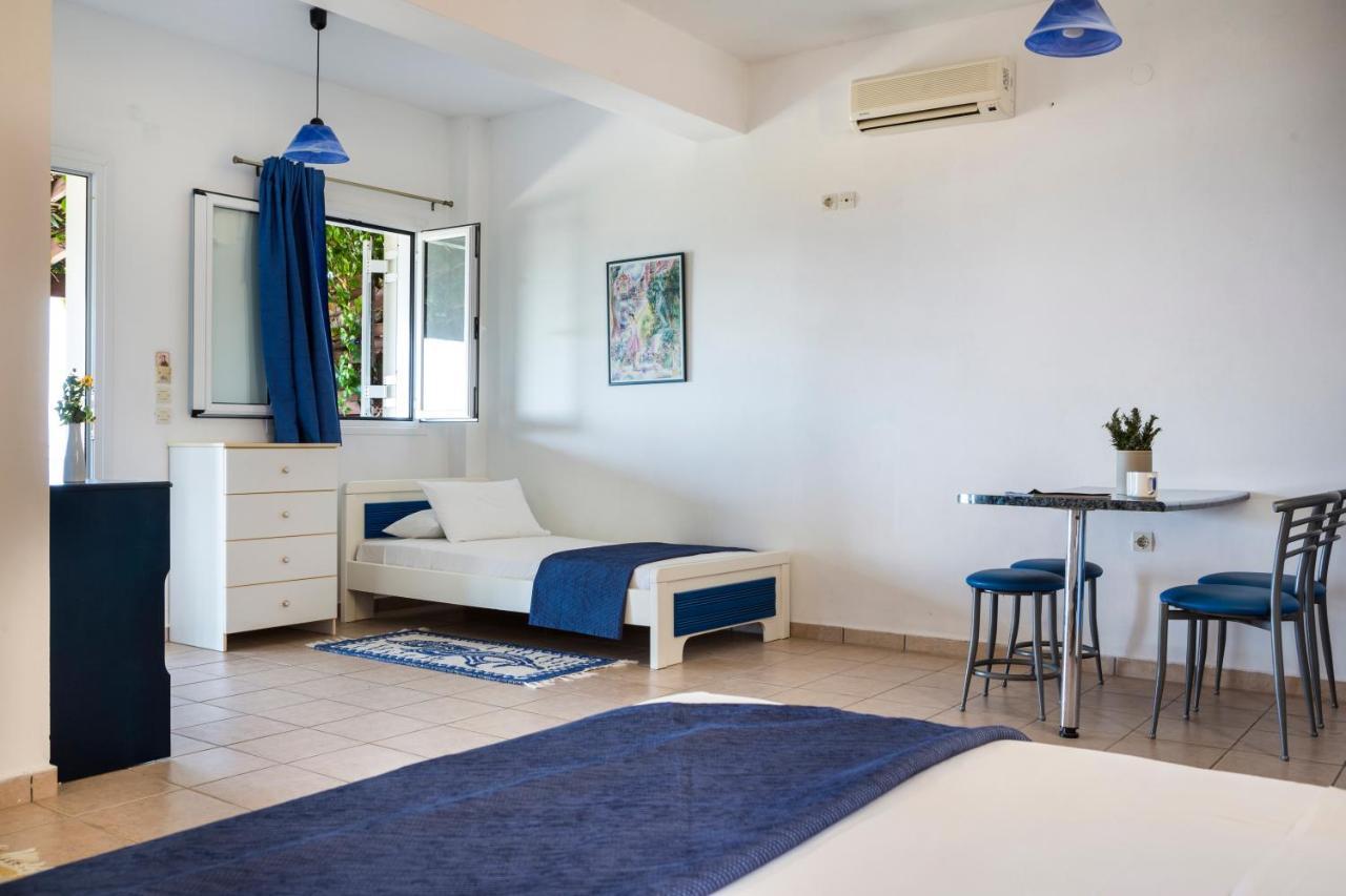 Maria's Garden Apartment