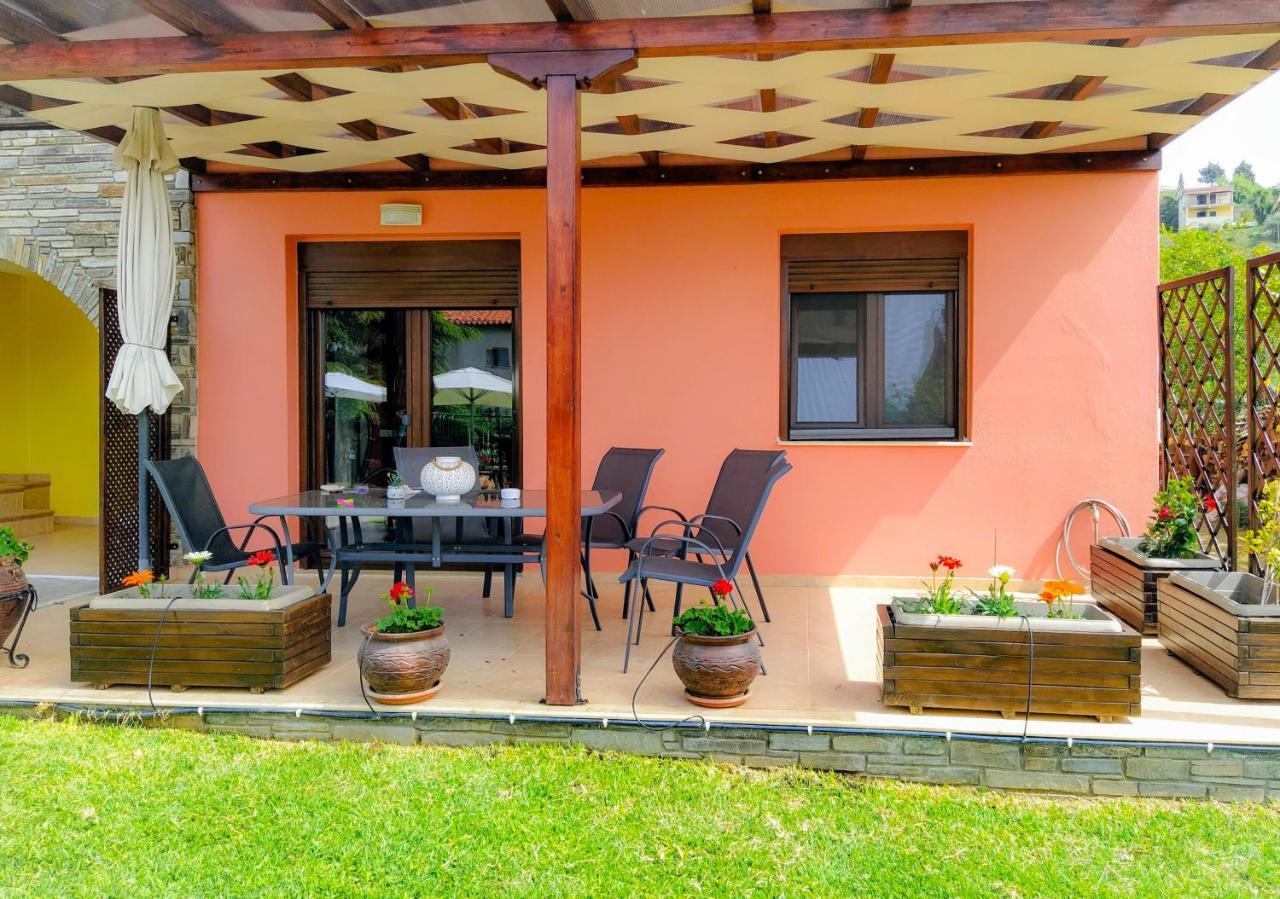 Sunday's Family House/apartment * Nikiti (Sithonia)