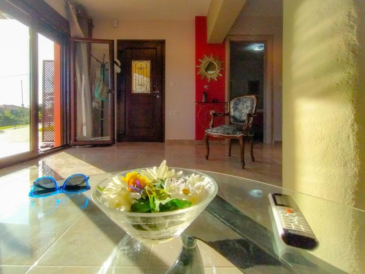 Sunday's Family House/apartment