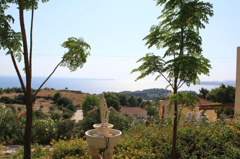 Apartment Maria's Garden *