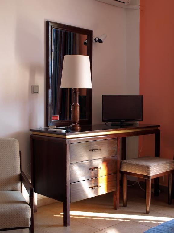 Aparthotel Castellania 2*