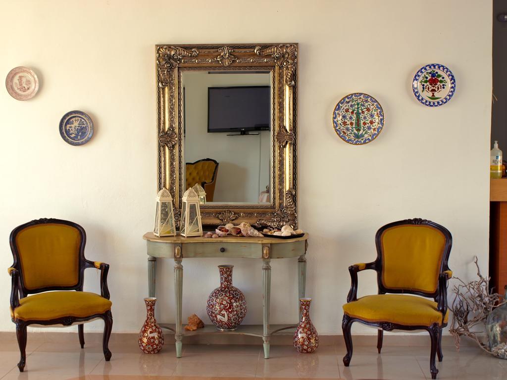 Aparthotel Castellania Livadia (Tilos)