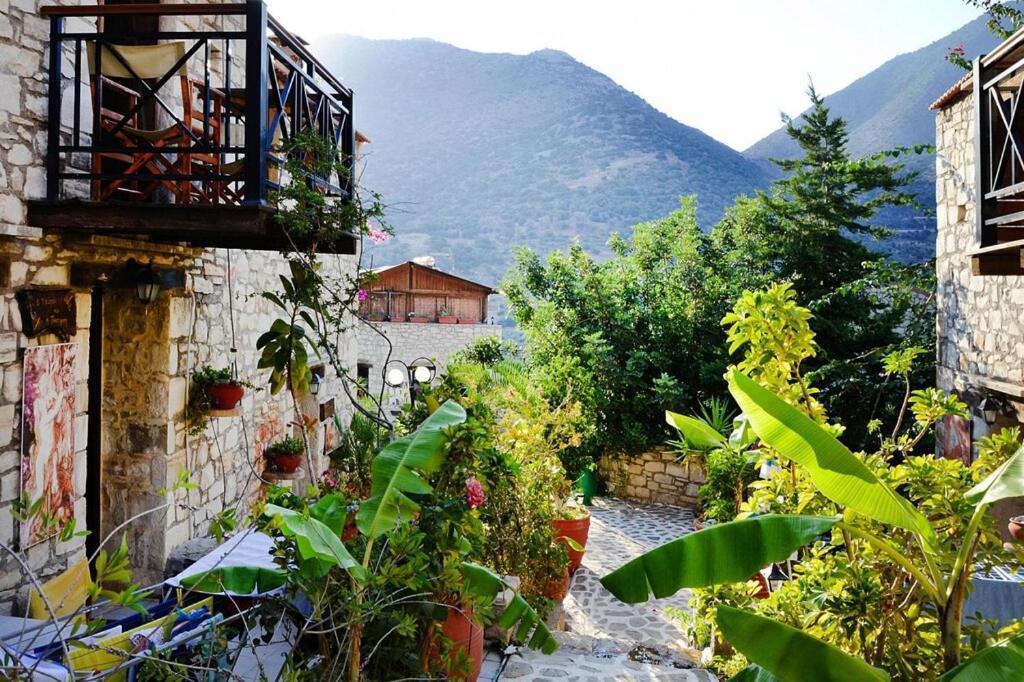 Apartment Homes Mayoralas, Periana Bali (Crete)