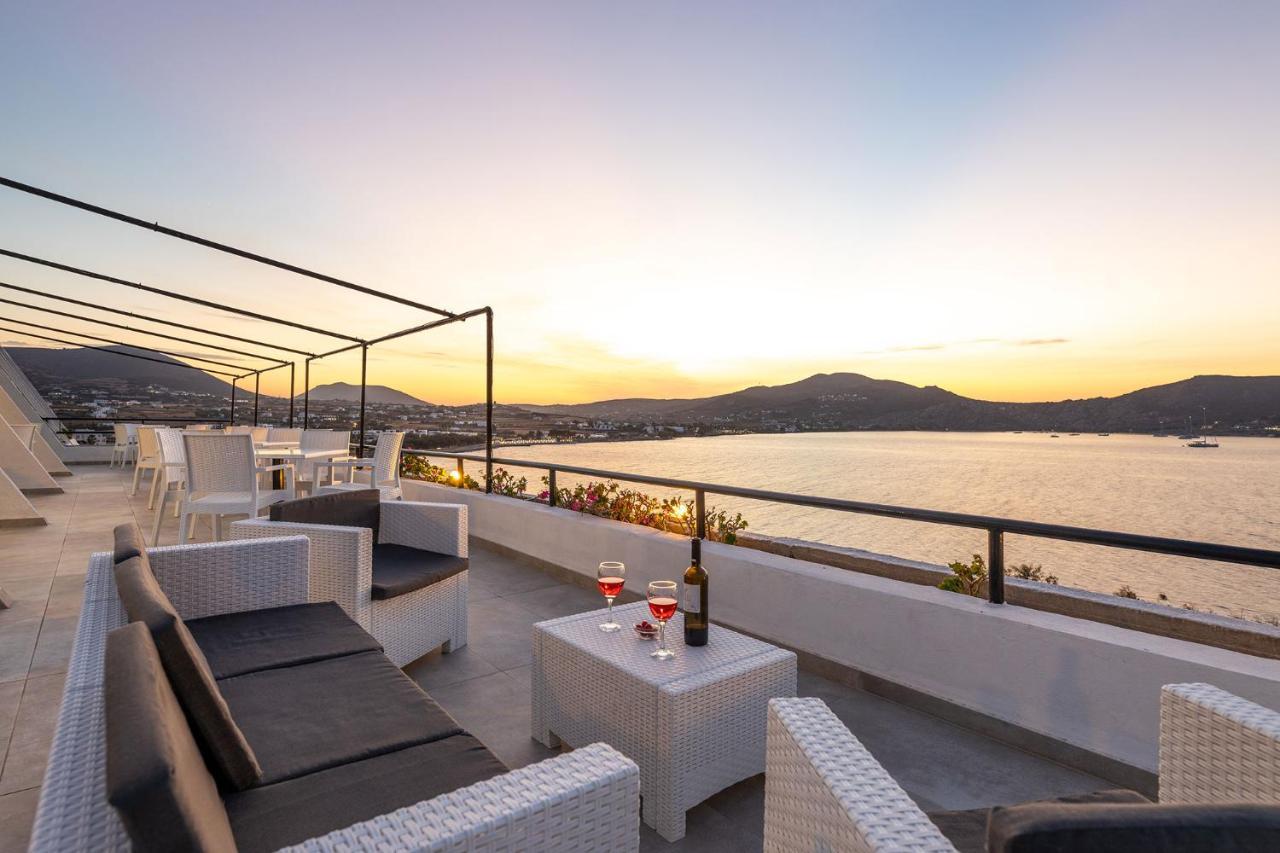 Hippocampus 3* Naousa (Paros)