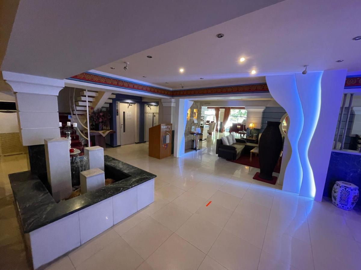 Mantas Hotel 4*